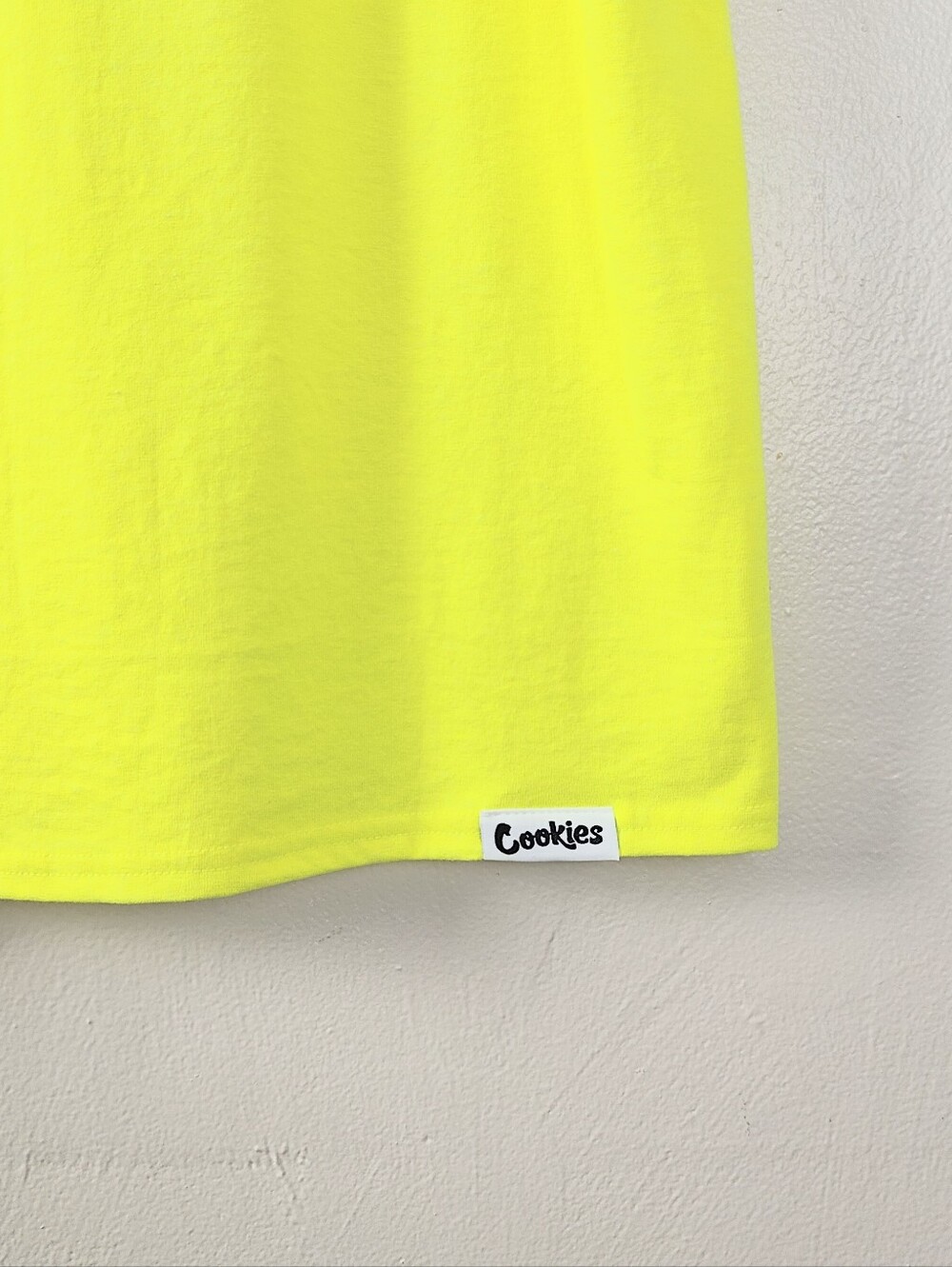 NEW! Cookies Lock And Key Short Sleeve Tee Size Large Safety Yellow USA Shirt - Picture 3 of 5